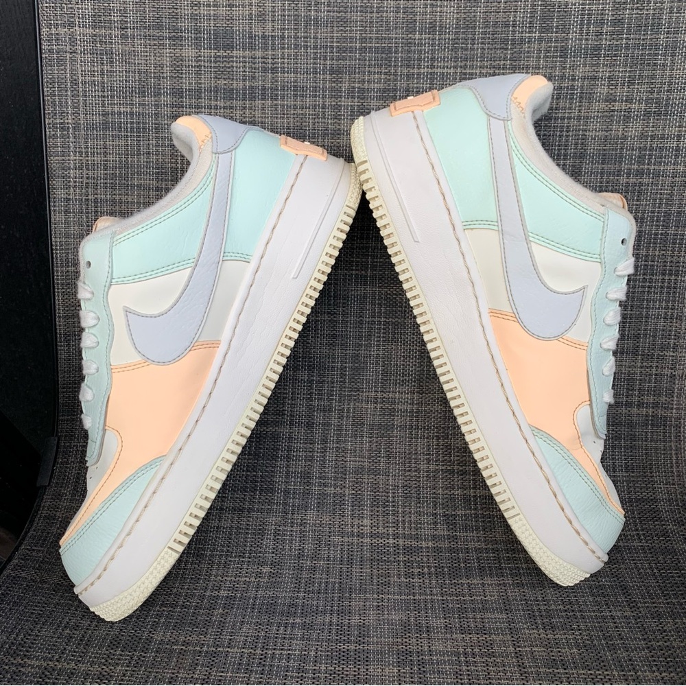 Nike Air Force 1 Shadow "Barely Green/Crimson Tint" Women's Sneakers size 11.5 - Picture 4 of 8